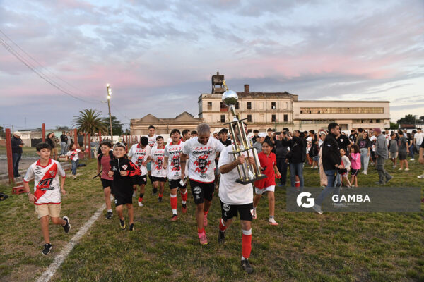 Barrio Olímpico Campeón del Campeonato Minuano 2024. Estadio La Bombonera Roja.