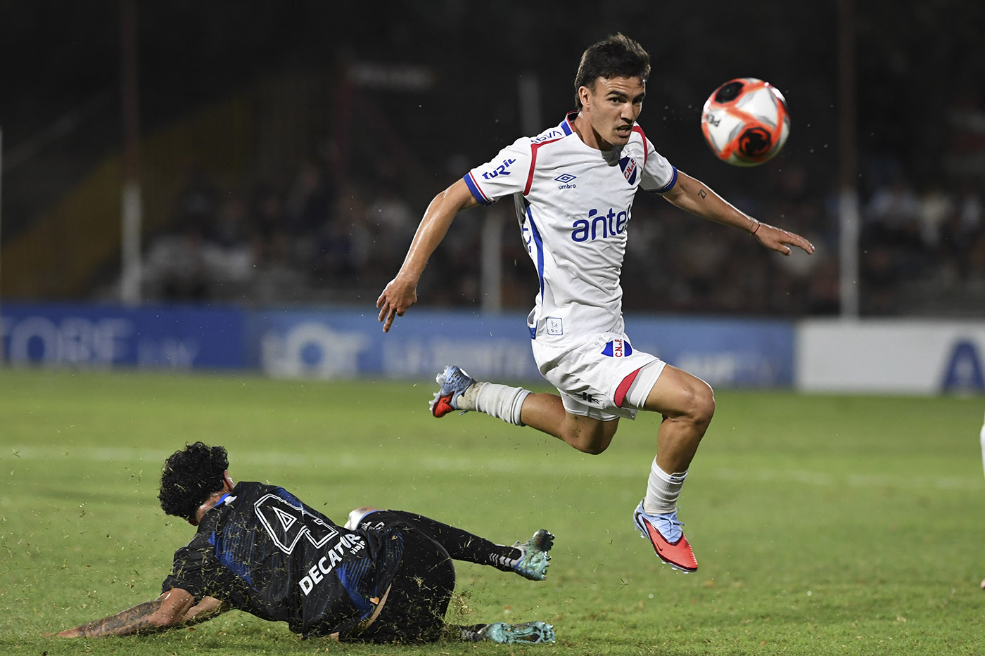 Nacional 1 - Cerro Largo 1. Copa de la Liga AUF 2026.