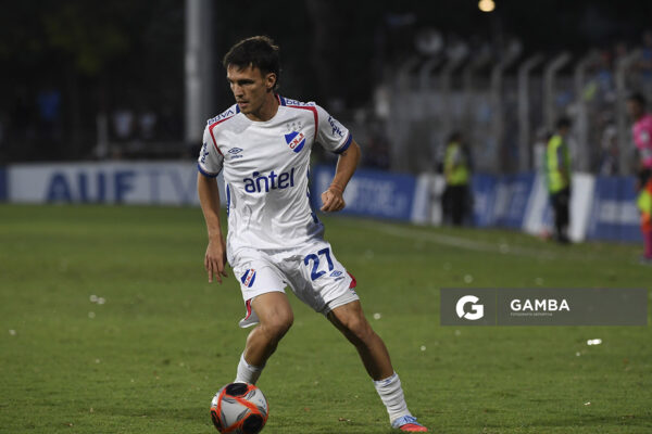 Tomás Verón Lupi, de Nacional, Copa de la Liga AUF 2026. Estadio Parque Federico Saroldi.