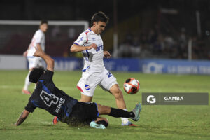 Tomás Verón Lupi, de Nacional, Copa de la Liga AUF 2026. Estadio Parque Federico Saroldi.