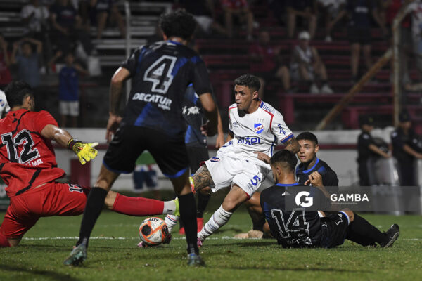 Juan Pintado, de Nacional, Copa de la Liga AUF 2026. Estadio Parque Federico Saroldi.