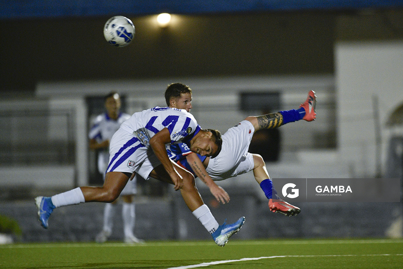 Santiago Blanco, de Zona Oeste. Samuel Gómez, de Lavalleja. 22ª Copa Nacional de Selecciones. Estadio Juan Antonio Lavalleja.