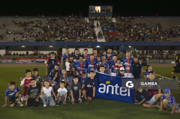 Titulares de Lavalleja. 22ª Copa Nacional de Selecciones. Estadio Juan Antonio Lavalleja.