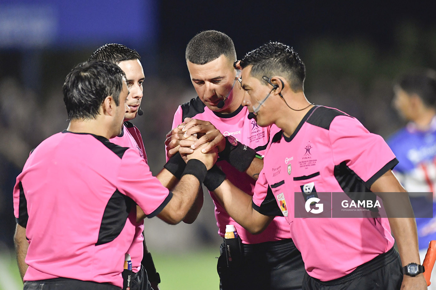 Matías Pérez, árbitro central. 21ª Copa Nacional de Selecciones. Estadio Casto Martínez Laguarda.
