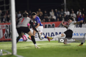 Osvaldo Vázquez, de Lavalleja. 21ª Copa Nacional de Selecciones. Estadio Casto Martínez Laguarda.