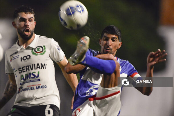 Jonathan Pérez, de Lavalleja. 21ª Copa Nacional de Selecciones. Estadio Casto Martínez Laguarda.