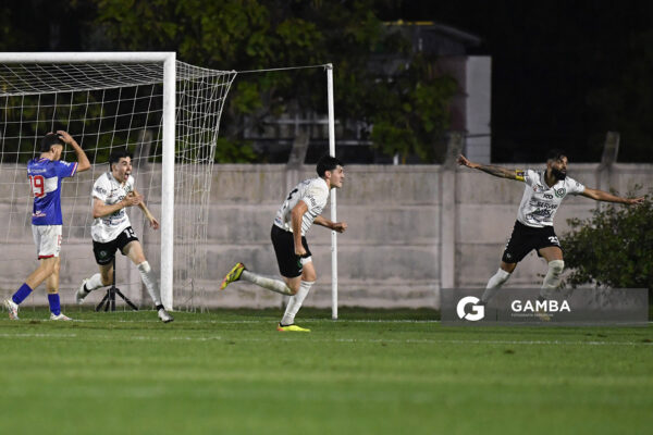 Juan Manuel Alonso, de San José. 21ª Copa Nacional de Selecciones. Estadio Casto Martínez Laguarda.