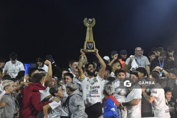 San José Campeón. 21ª Copa Nacional de Selecciones. Estadio Casto Martínez Laguarda.