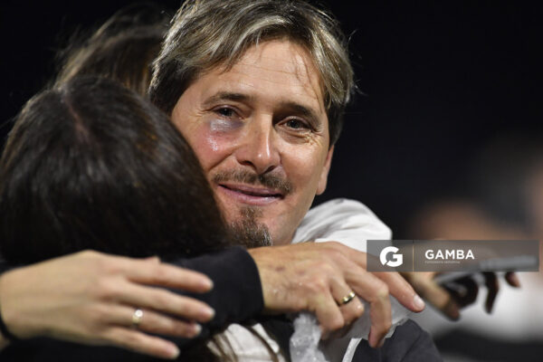 Hebert Noya, director técnico de San José. 21ª Copa Nacional de Selecciones. Estadio Casto Martínez Laguarda.
