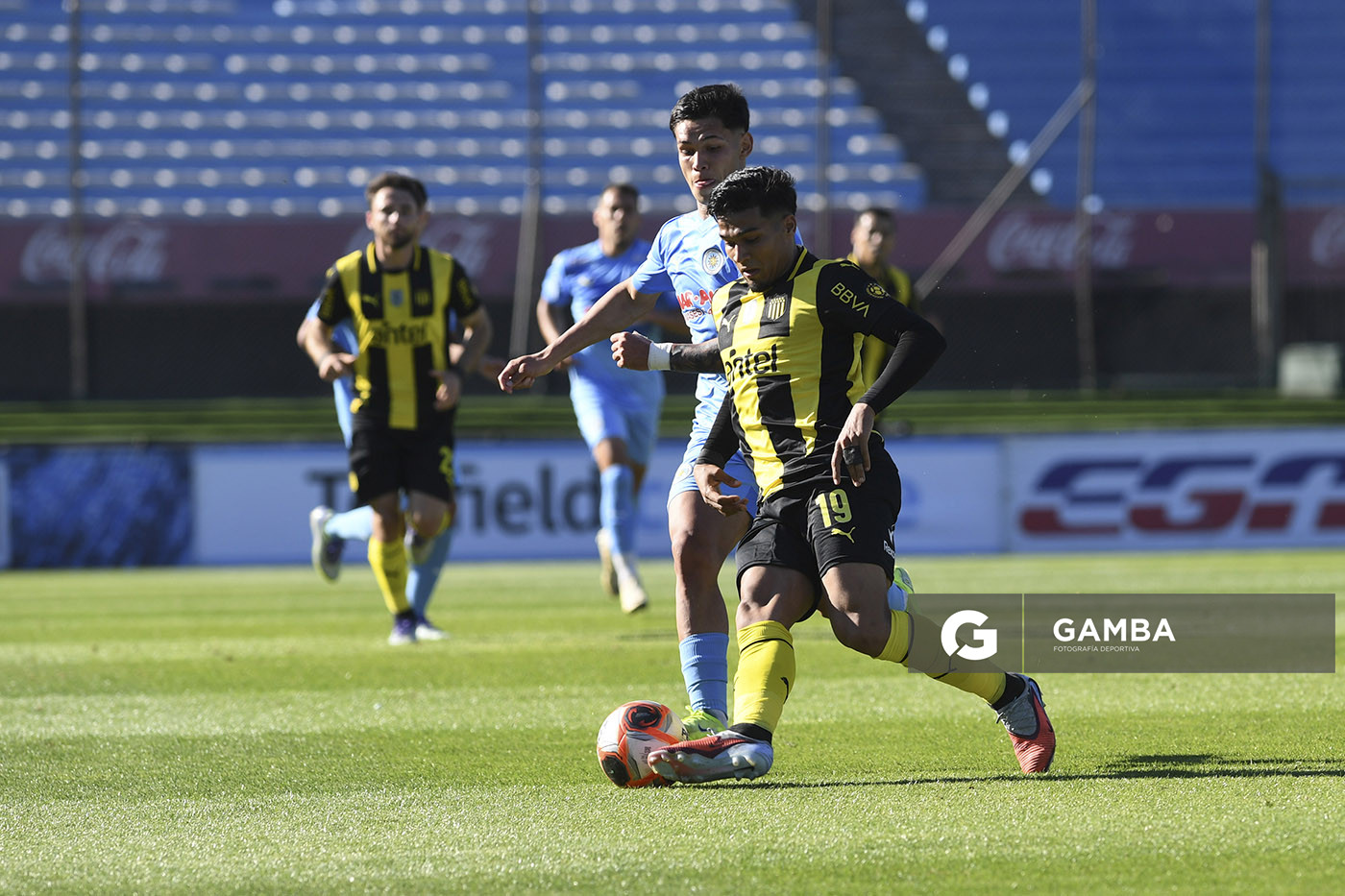 Matías Arezo, de Peñarol, Torneo Clausura. Estadio Centenario.
