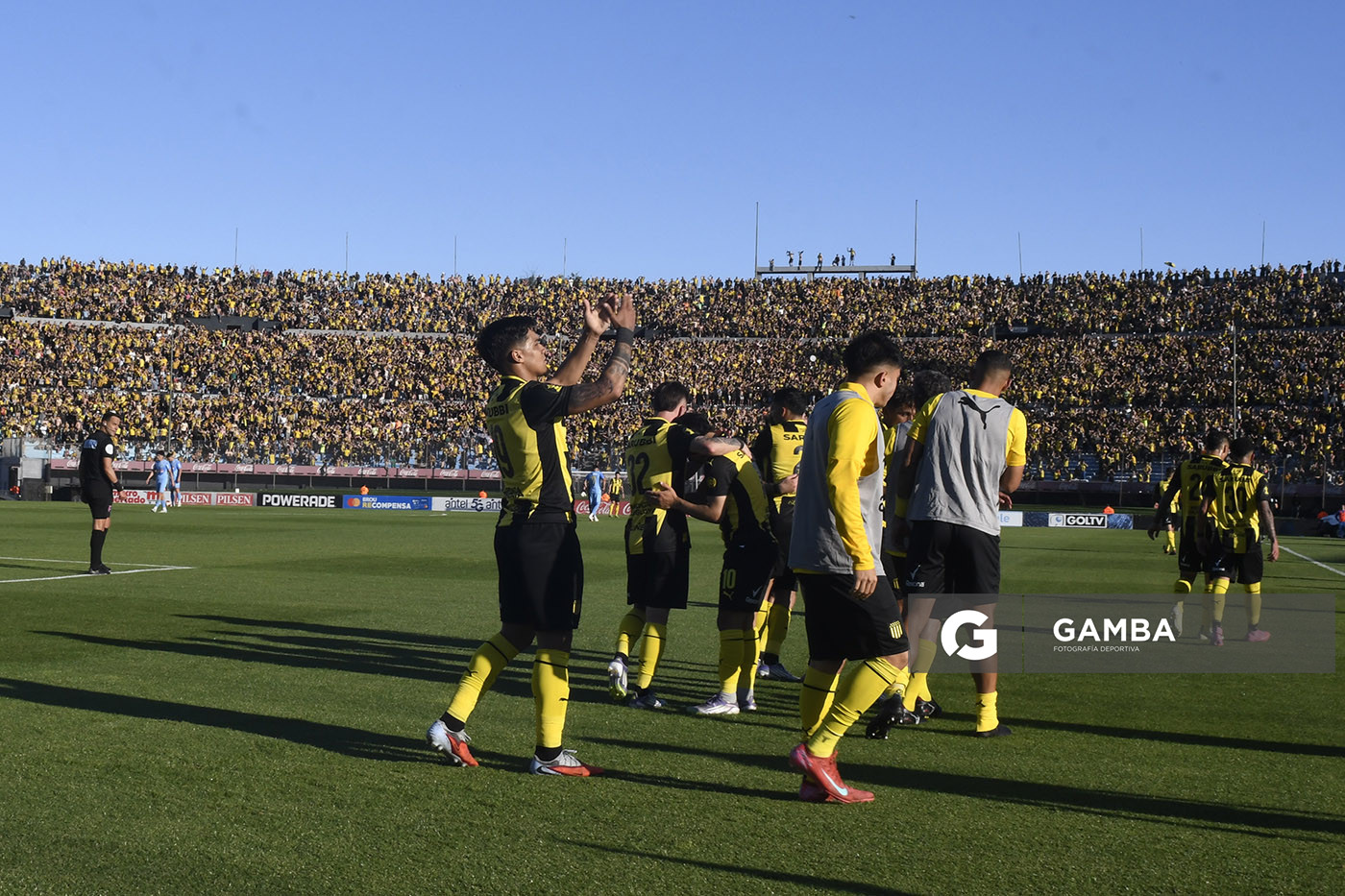 Matías Arezo, de Peñarol, Torneo Clausura. Estadio Centenario.