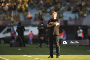 Diego Aguirre, director técnico de Peñarol, Torneo Clausura. Estadio Centenario.