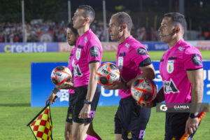 Andrés Matonte, árbitro central, Liga AUF Uruguaya 2026 «Juan Carlos De Lima». Estadio Campeones Olímpicos.