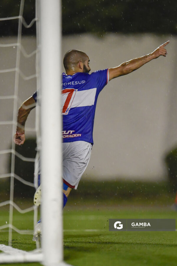 Marcelo Martínez, de Lavalleja, 21ª Copa Nacional de Selecciones. Estadio Municipal Juan Antonio Lavalleja.