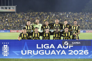 Titulares de Peñarol. Liga AUF Uruguaya 2026 «Juan Carlos De Lima». Estadio Domingo Burgueño.