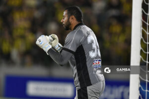 Rodolfo Alves, golero de Central Español, Liga AUF Uruguaya 2026 «Juan Carlos De Lima». Estadio Domingo Burgueño.