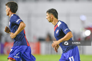 Tomás Verón Lupi y Maximiliano Silvera, de Nacional. Liga AUF Uruguaya 2026 «Juan Carlos De Lima». Estadio Silvestre O. Landoni.