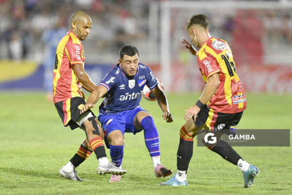 Rodrigo Martínez, de Nacional, Liga AUF Uruguaya 2026 «Juan Carlos De Lima». Estadio Silvestre O. Landoni.