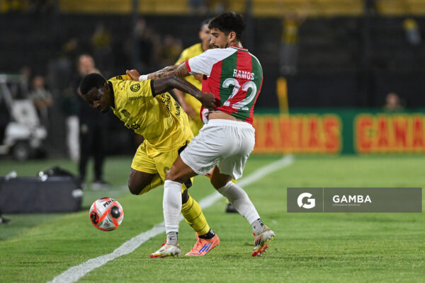 Luis Angulo, de Peñarol, Liga AUF Uruguaya 2026 «Juan Carlos De Lima». Estadio Campeón del Siglo.