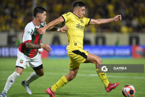 Gastón Togni, de Peñarol, Liga AUF Uruguaya 2026 «Juan Carlos De Lima». Estadio Campeón del Siglo.