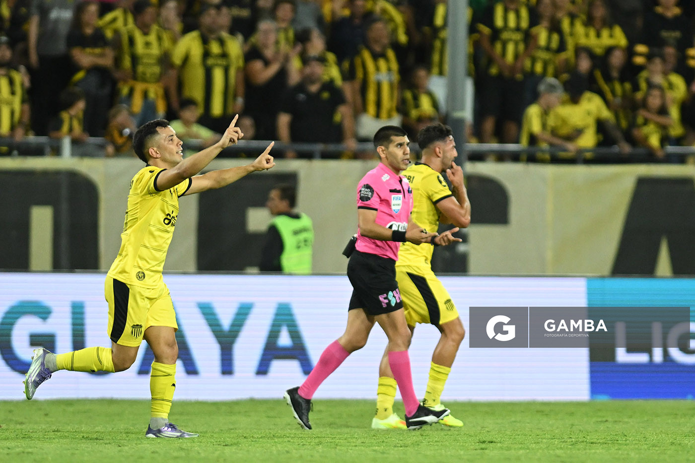 Leonardo Fernández, de Peñarol, Liga AUF Uruguaya 2026 «Juan Carlos De Lima». Estadio Campeón del Siglo.
