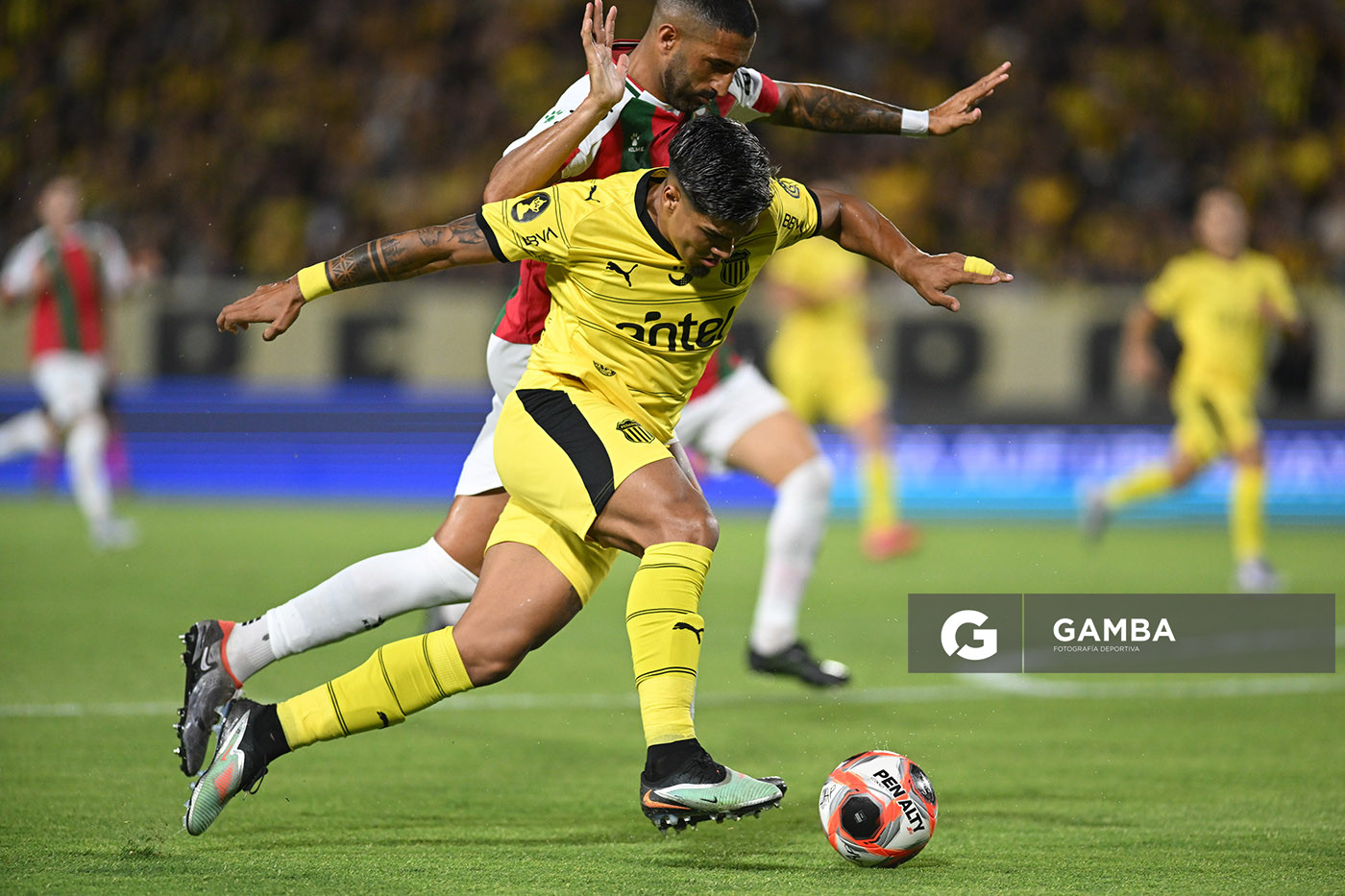 Matías Arezo, de Peñarol, Liga AUF Uruguaya 2026 «Juan Carlos De Lima». Estadio Campeón del Siglo.