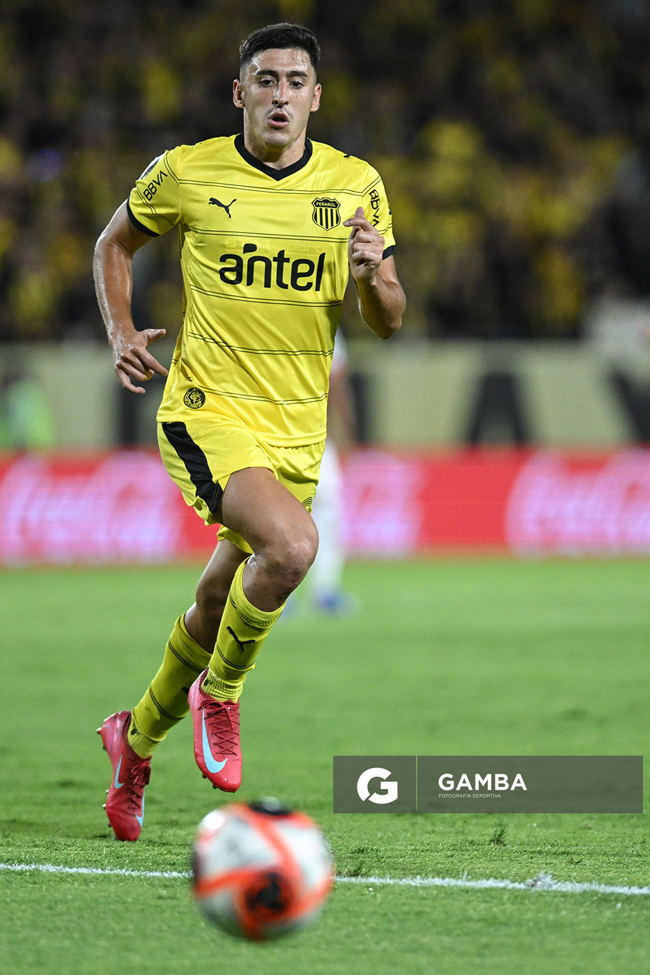 Gastón Togni, de Peñarol, Liga AUF Uruguaya 2026 «Juan Carlos De Lima». Estadio Campeón del Siglo.