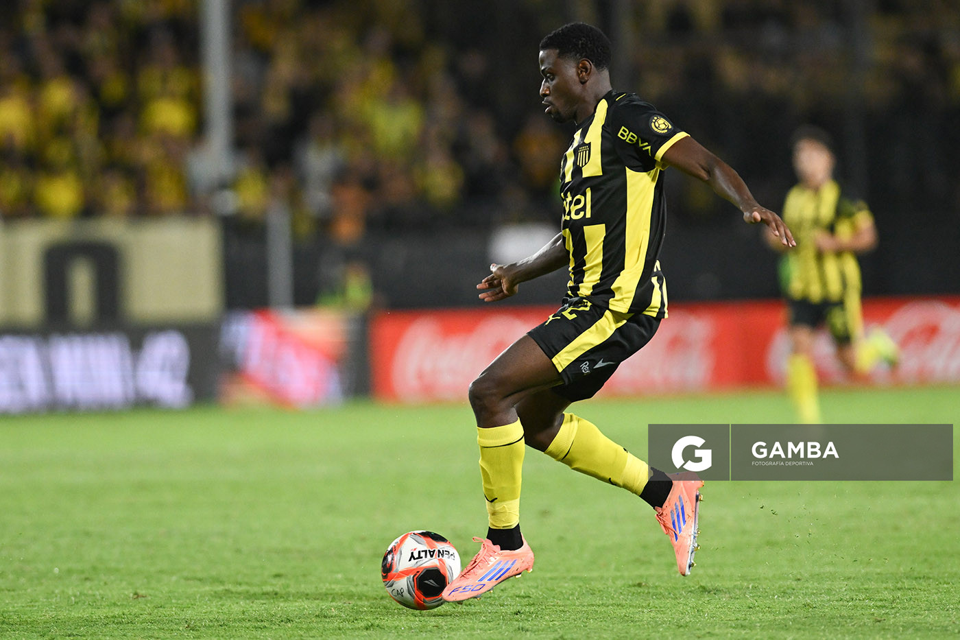 Luis Angulo, de Peñarol, Liga AUF Uruguaya 2026 «Juan Carlos De Lima». Estadio Campeón del Siglo.