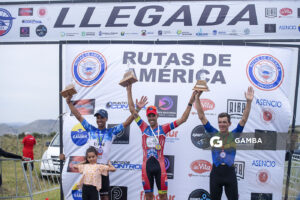 anderson maldonado; 54ª edición de Rutas de América. Salto del Penitente.