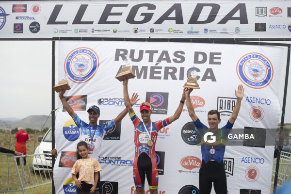 anderson maldonado; 54ª edición de Rutas de América. Salto del Penitente.