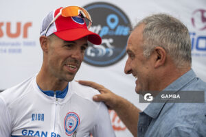 Anderson Maldonado (Elite), de Club Náutico Boca de Cufré. 54ª edición de Rutas de América. Salto del Penitente.