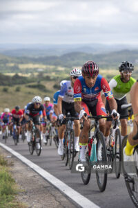 Alejandro Alborzen (Elite), de Club Náutico Boca de Cufré. 54ª edición de Rutas de América. Repecho Ramallo.