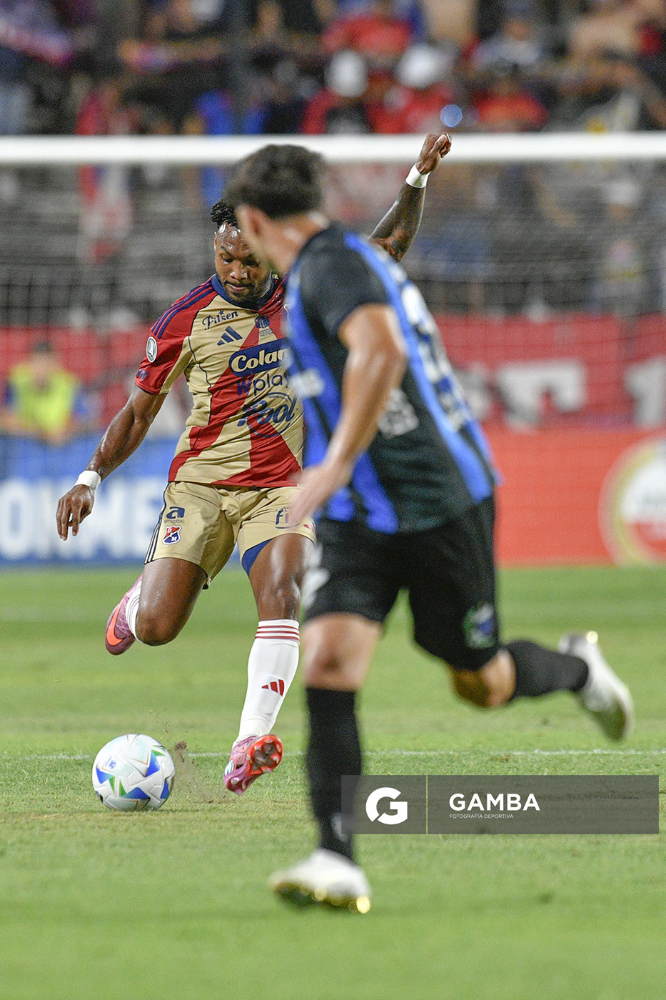 Leyser Chaverra, de Independiente Medellín, Copa Conmebol Libertadores. Estadio Parque Alfredo V. Viera.