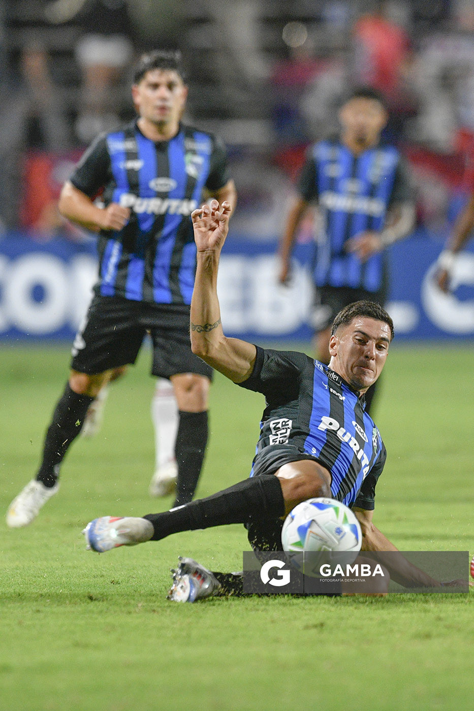 Santiago Laquidain, de Liverpool, Copa Conmebol Libertadores. Estadio Parque Alfredo V. Viera.