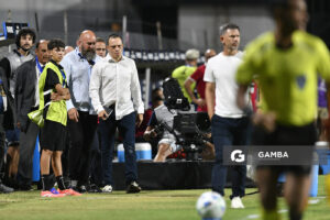 Alejandro Restrepo, director técnico de Independiente Medellín, Copa Conmebol Libertadores. Estadio Parque Alfredo V. Viera.