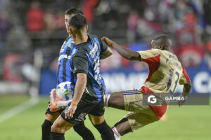 Francisco Chaverra, de Independiente Medellín, Copa Conmebol Libertadores. Estadio Parque Alfredo V. Viera.