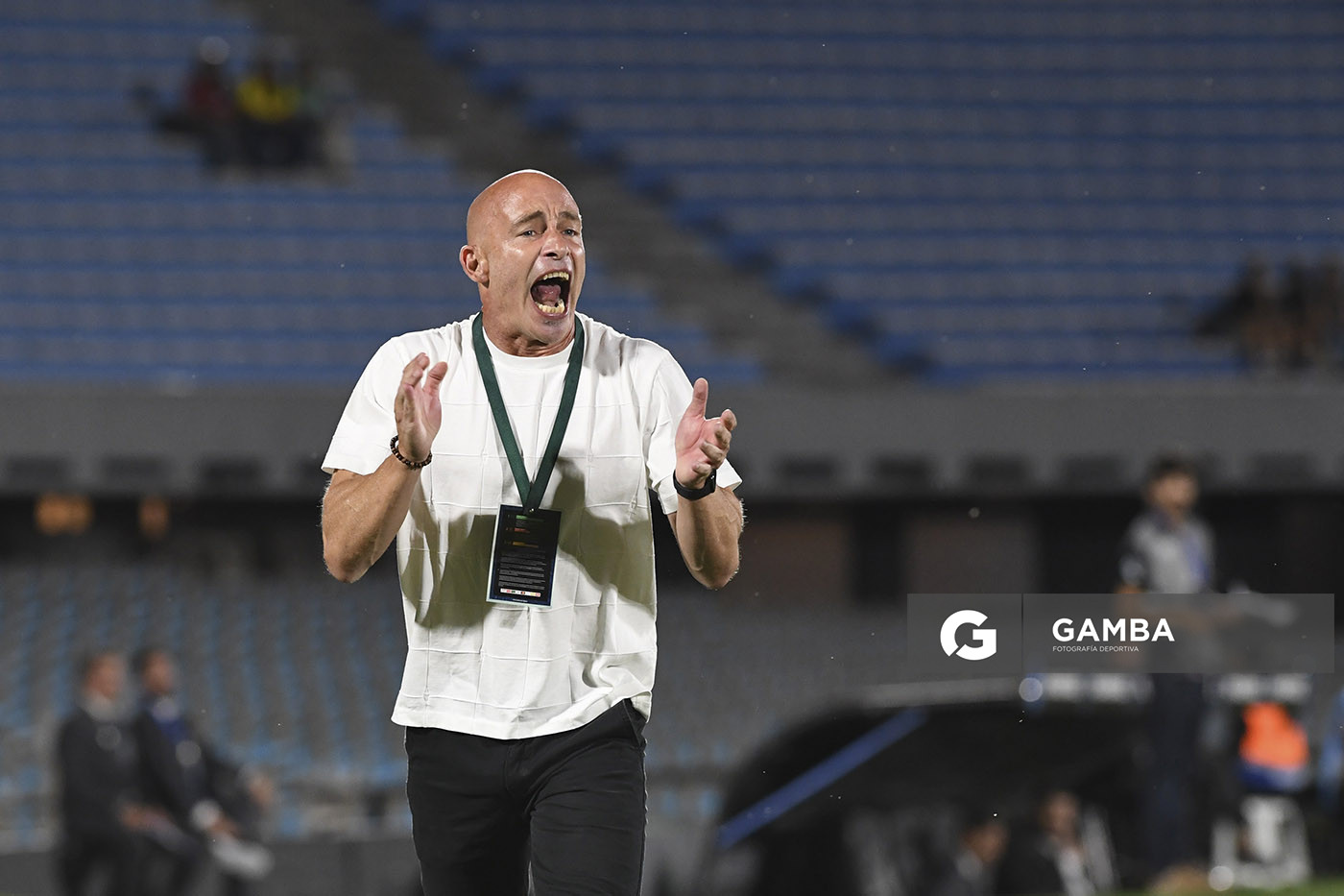 Sebastián Méndez, director técnico de Juventud, Copa Conmebol Libertadores. Estadio Centenario.