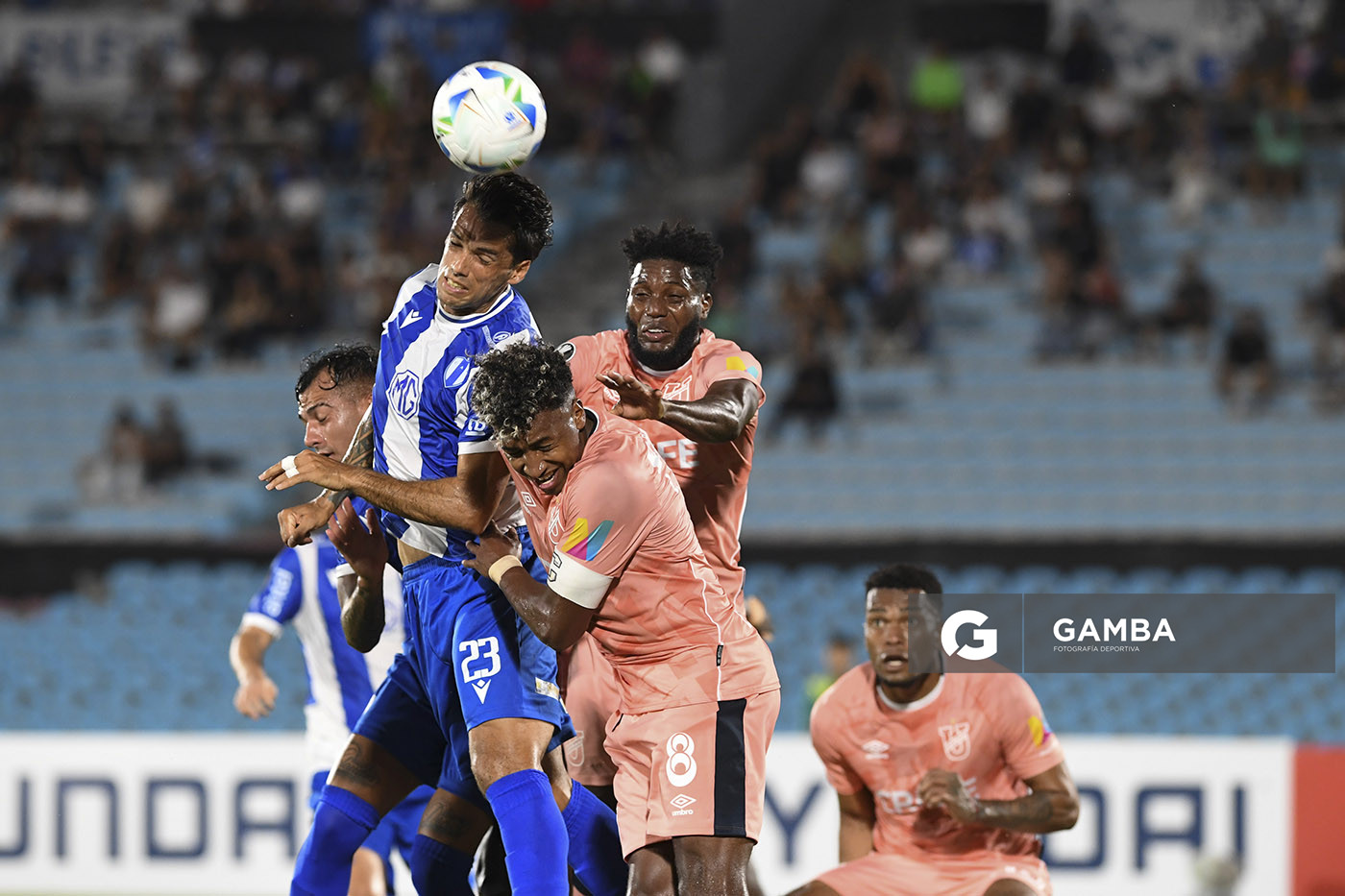 Emmanuel Mas, de Juventud, Copa Conmebol Libertadores. Estadio Centenario.