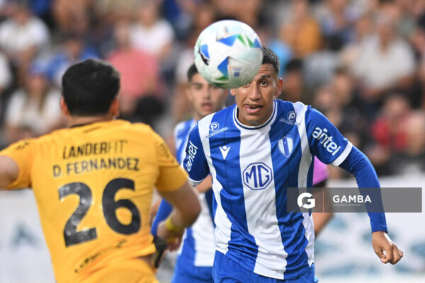 Bruno Larregui, de Juventud, Copa Conmebol Libertadores. Estadio Parque Alfredo V. Viera.