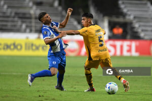 Pablo Lago, de Juventud, Copa Conmebol Libertadores. Estadio Parque Alfredo V. Viera.