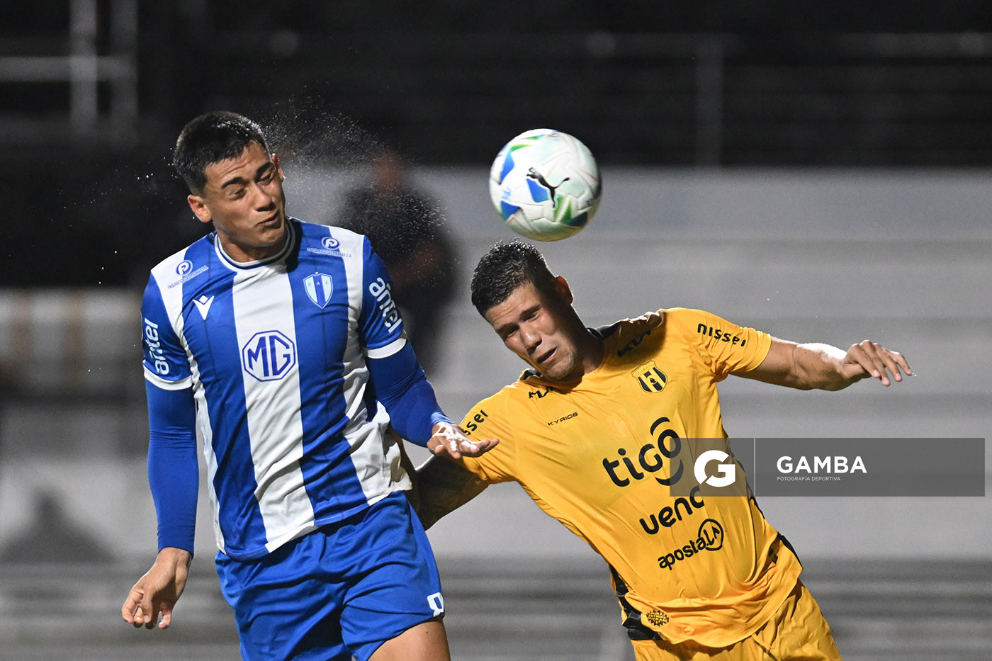 Fernando Mimbacas, de Juventud, Copa Conmebol Libertadores. Estadio Parque Alfredo V. Viera.