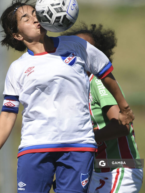 Nacional ante Colón por el Torneo Apertura del Campeonato Uruguayo de Primera División