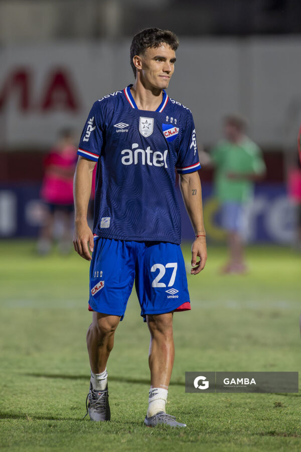 Tomás Verón Lupi, de Nacional, Liga AUF Uruguaya 2026 «Juan Carlos De Lima». Estadio Campeones Olímpicos.