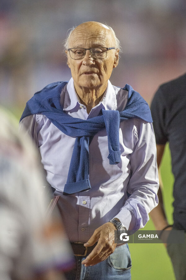 Hernán Navascués, ex dirigente de Nacional. Liga AUF Uruguaya 2026 «Juan Carlos De Lima». Estadio Silvestre O. Landoni.