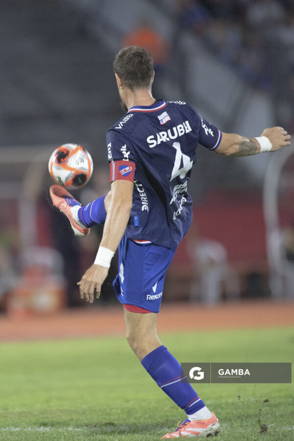 Sebastián Coates, de Nacional, Liga AUF Uruguaya 2026 «Juan Carlos De Lima». Estadio Silvestre O. Landoni.