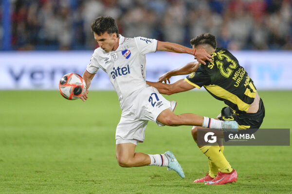 Tomás Verón Lupi, de Nacional, Liga AUF Uruguaya 2026. Estadio Gran Parque Central.