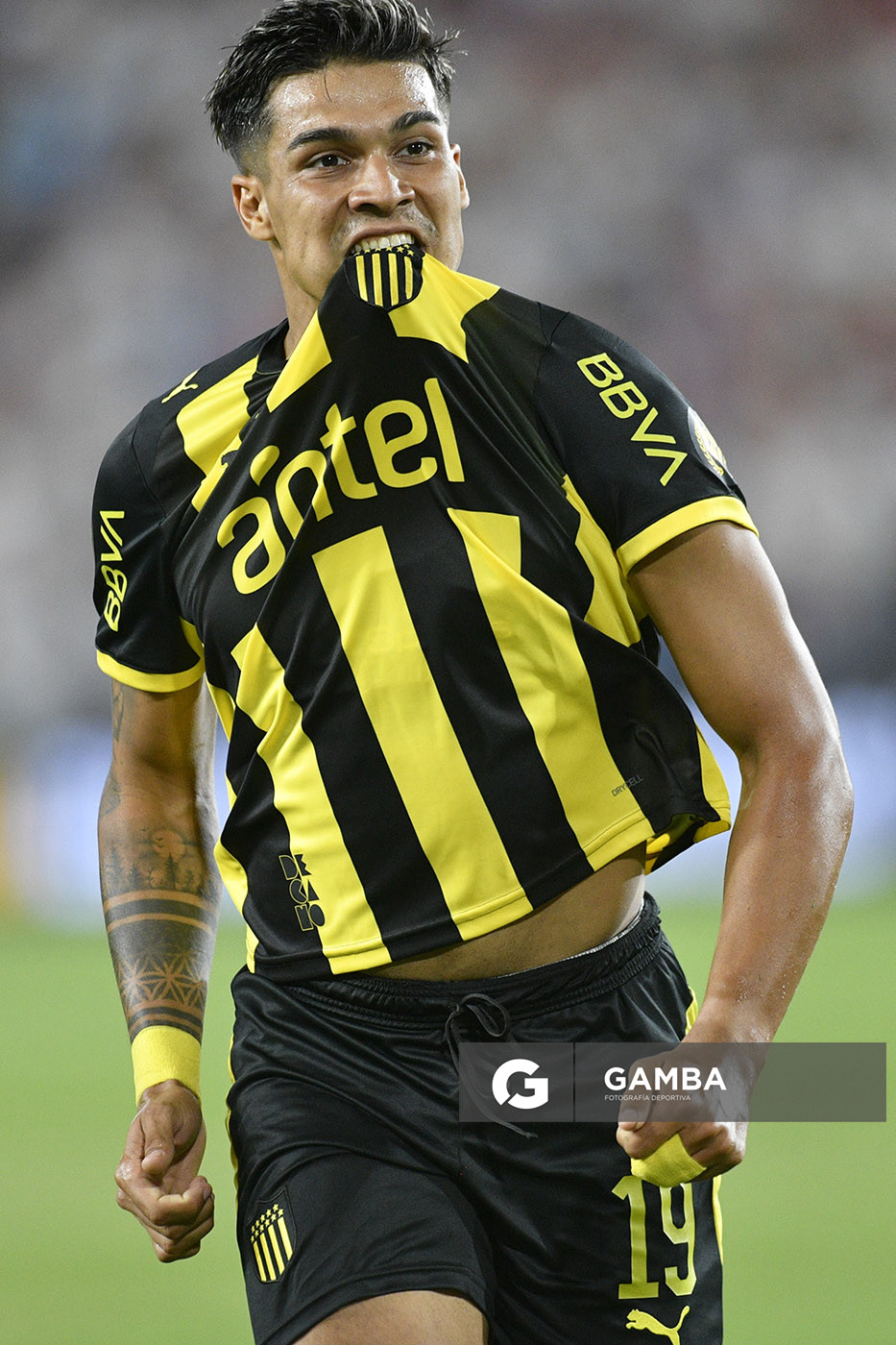 Matías Arezo, de Peñarol, Liga AUF Uruguaya 2026. Estadio Gran Parque Central.