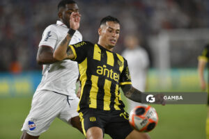 Jesús Trindade, de Peñarol, Liga AUF Uruguaya 2026. Estadio Gran Parque Central.