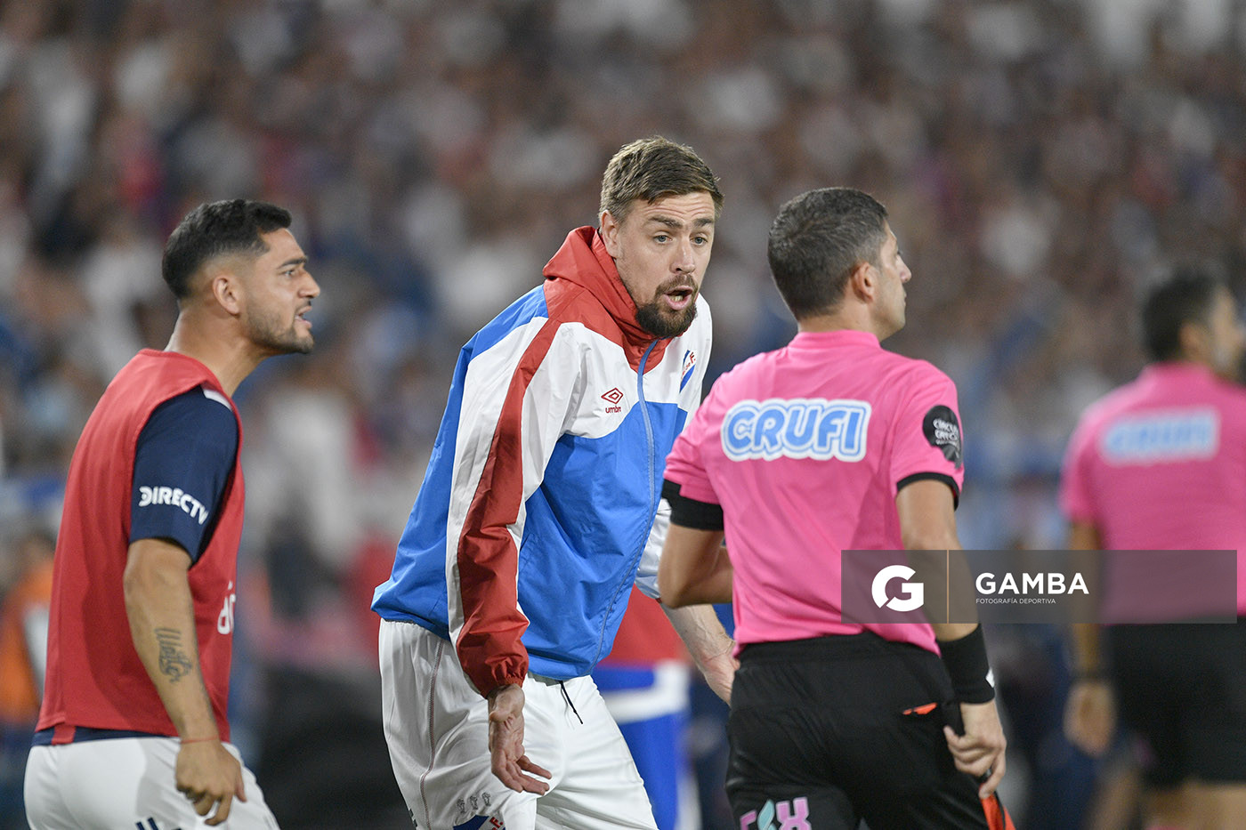 Sebastián Coates, de Nacional, Liga AUF Uruguaya 2026. Estadio Gran Parque Central.
