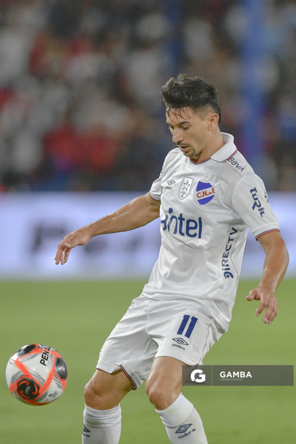 Maximiliano Silvera, de Nacional, Liga AUF Uruguaya 2026. Estadio Gran Parque Central.